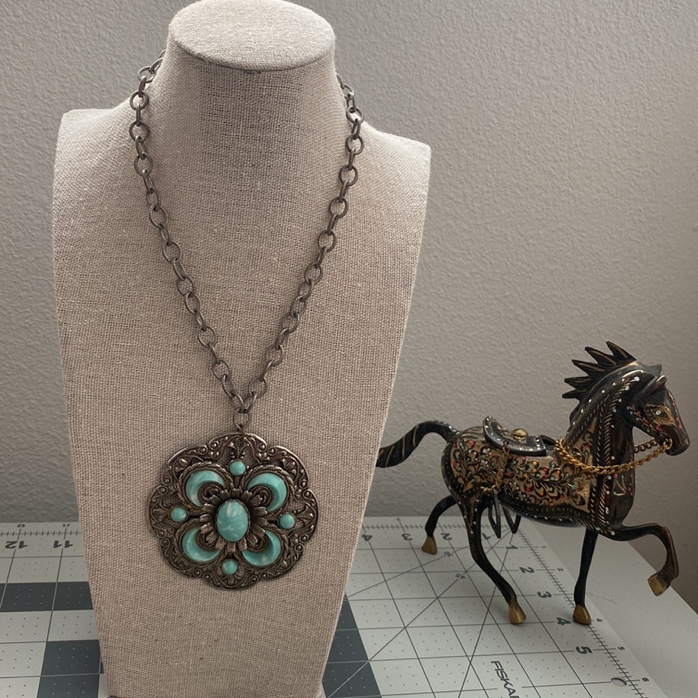 70’s silver-tone necklace